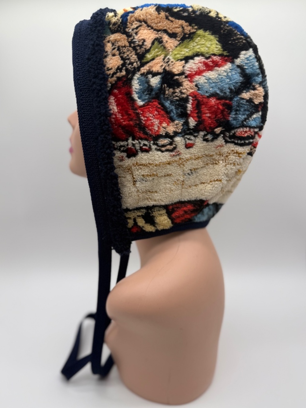 Last Supper Bonnet / Hood - Picture 1 of 5